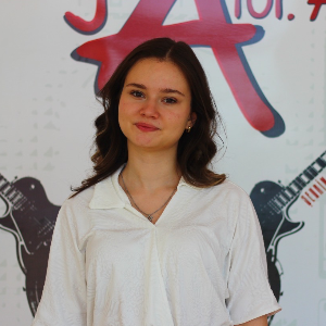 Nazlıcan Erol